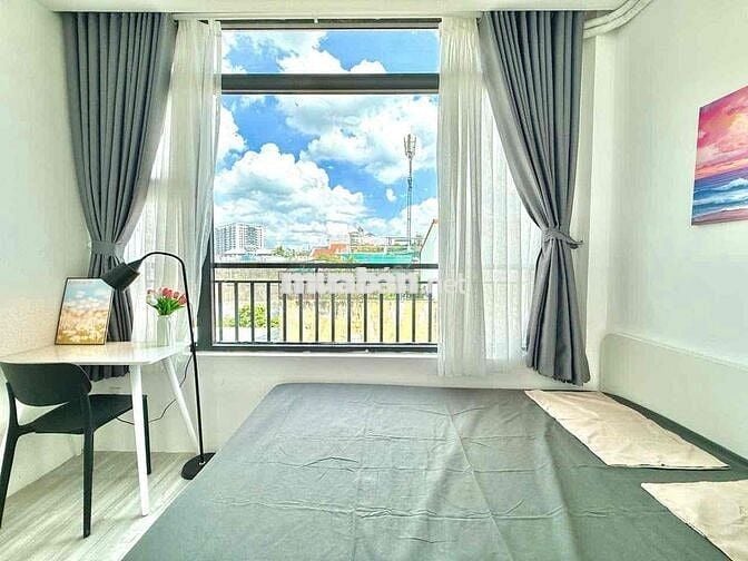 2PN CỬA SỔ QUẬN 4, 50m2  MÁY GIẶT RIÊNG, CHỢ XÓM CHIẾU, TÔN ĐẢN QUẬN 1