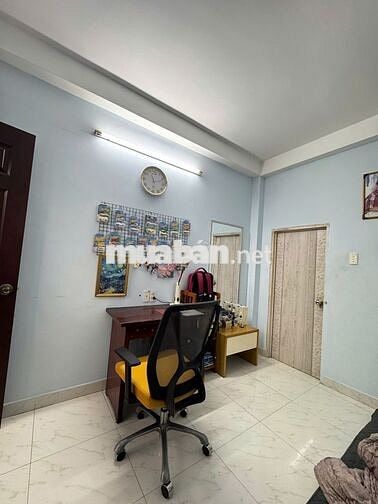 HXH Hoàng Hoa Thám 3,4 x 15 xe đậu trong nhà, 4PN 5 WC 2 tầng 9,9 tỷ