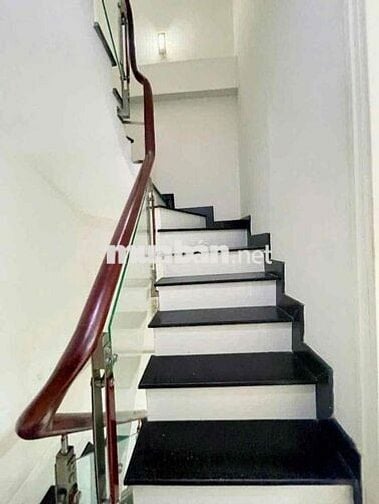 🏠CHO THUÊ NHÀ NGUYÊN CĂN QUẬN 4