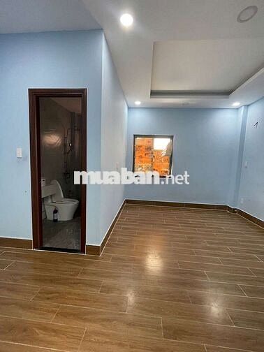 Nhà1 trệt 2 lầu đường hương lộ 80 Bình Hưng Hòa B bình tân