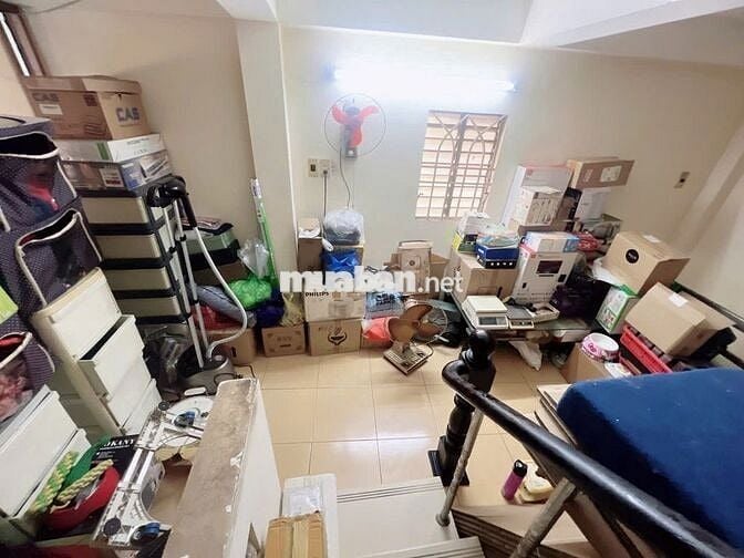 HẺM 3.5M DT NGANG 4.5 DÀI 9.2 M 5 TẤM CÓ 4 TÊ Q4