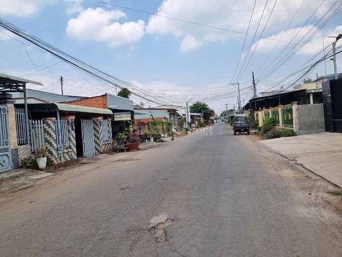 5x38 có thổ cư. Đường bê tông ngay cổng KCN. 350tr 