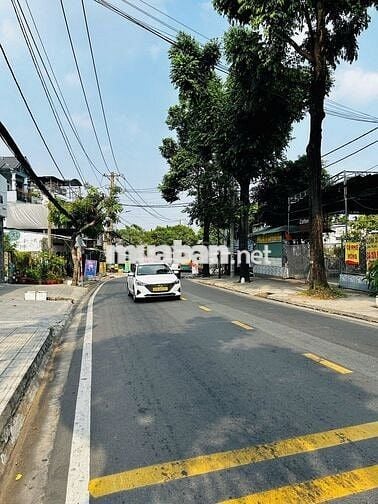 HIẾM! BÁN NHANH NHÀ MẶT TIỀN LINH TRUNG-330M2 CÔNG NHẬN ĐỦ,NGANG 7.2M