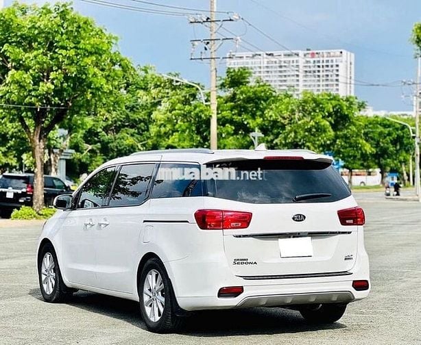 Kia Sedona 2020 3.3 GAT Premium - 42,000 km cọp.