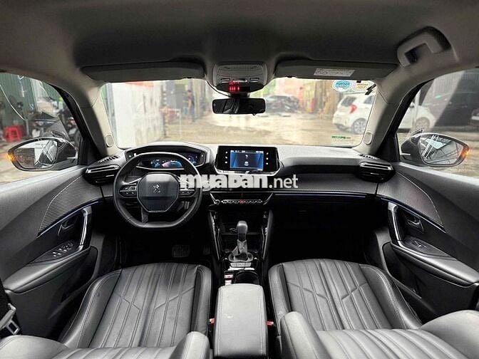 Peugeot 2008 GTLine 2021 một chủ sử dụng