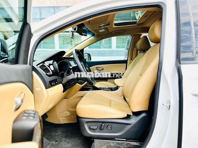 Kia Sedona 2020 3.3 GAT Premium - 42,000 km cọp.