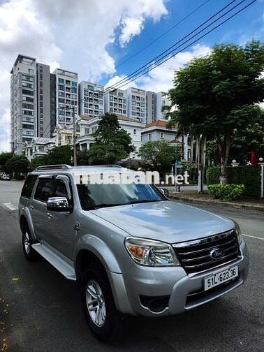 Everet máy xăng 5 chổ