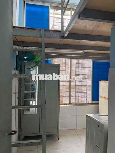 phòng trọ 20m2 đường đoàn văn bơ Quận 4