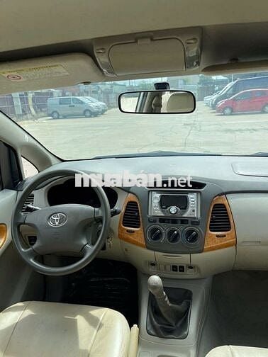 Toyota Innova 2009 G - 152000 km