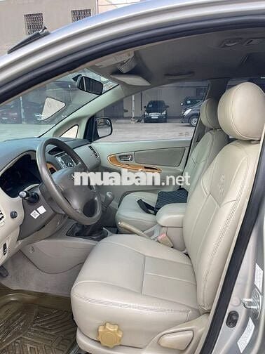 Toyota Innova 2009 G - 152000 km