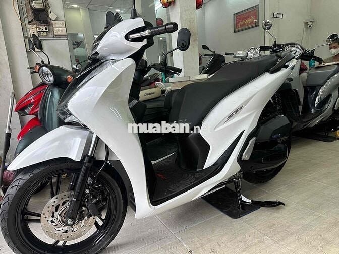 Sh 150 2020 ABS, Trắng đen sporty. BSTP 1 đời chủ