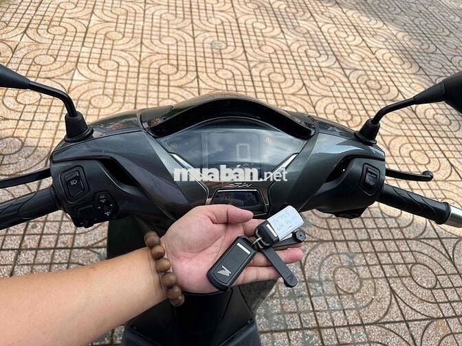 Sh 125 abs dk 4/2021 xám lambo.