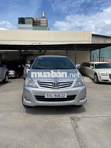 Toyota Innova 2009 G - 152000 km