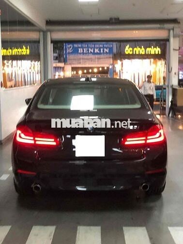 BMW 520I 2018 odo 32.000km