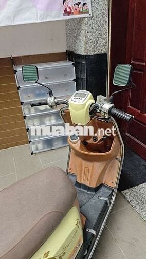 Cuxi 113cc nhỏ gọn vợ đi chợ con đi học