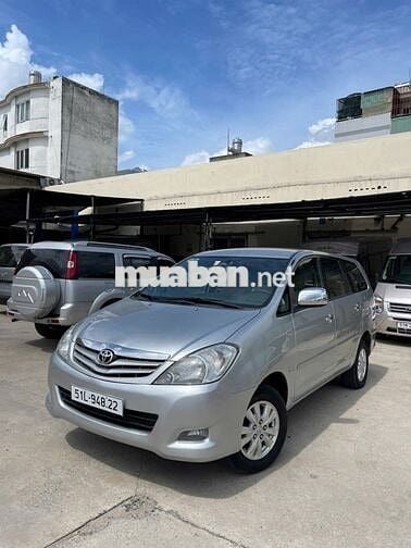 Toyota Innova 2009 G - 152000 km