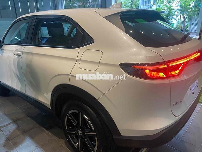 HONDA HRV ƯU ĐÃI 100% Thuế + Pk