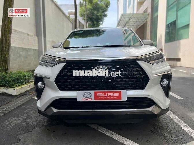 Toyota Veloz Cross 2025 - 9000 km