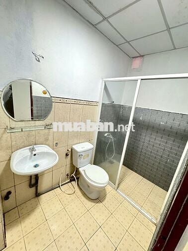 PHÒNG TRỌ MẶT TIỀN TRẦN XUÂN SOẠN 18 m2 GẦN LOTTE