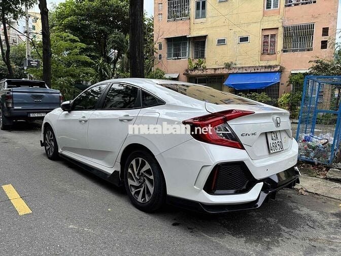 Honda Civic 2019 E 1.8 AT - 46000 km