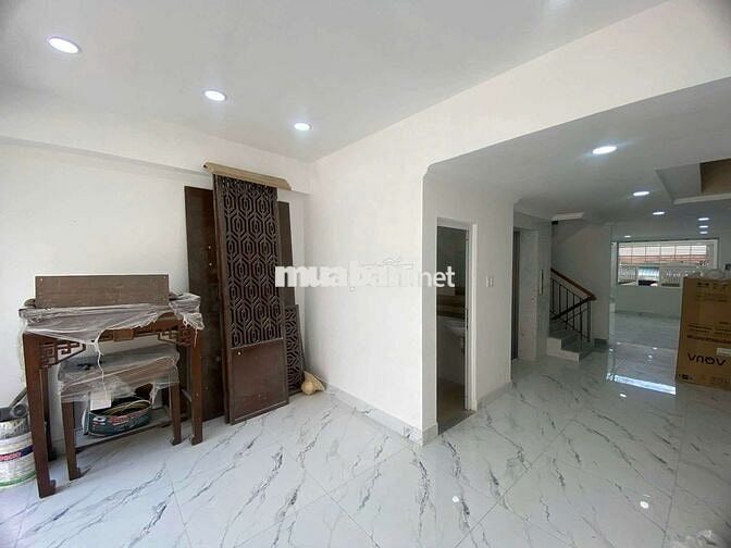 Mặt bằng Mặt Tiền Bùi Hữu Nghĩa – 4.5x30m, KD Đa Ngành Nghề Giá 15TR