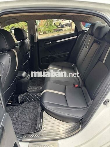 Honda Civic 2019 E 1.8 AT - 46000 km