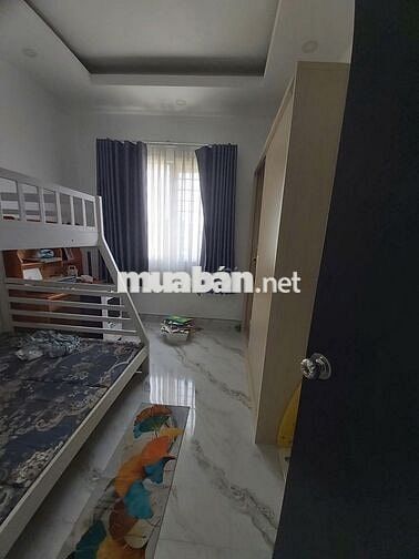 Cho thuê căn hộ Phú Mỹ Hoàng Quốc Việt Q7.DT: 117m2, 3pn, 2wc, GIá17tr