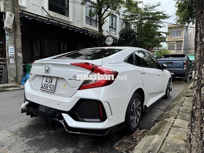 Honda Civic 2019 E 1.8 AT - 46000 km