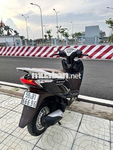 Lead 125i Premium phuộc Ohlin, đèn led 2020