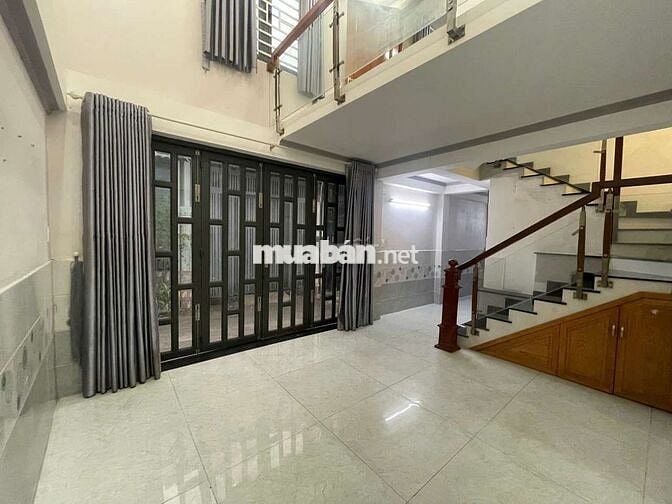 CHO THUÊ NHÀ HẺM 631 LÊ ĐỨC THỌ P16 4PN 4WC