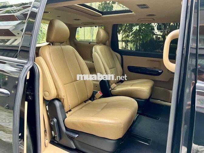 KIA SEDONA LUXURY 2.2 FULL DẦU 2021 ODO 51.000km