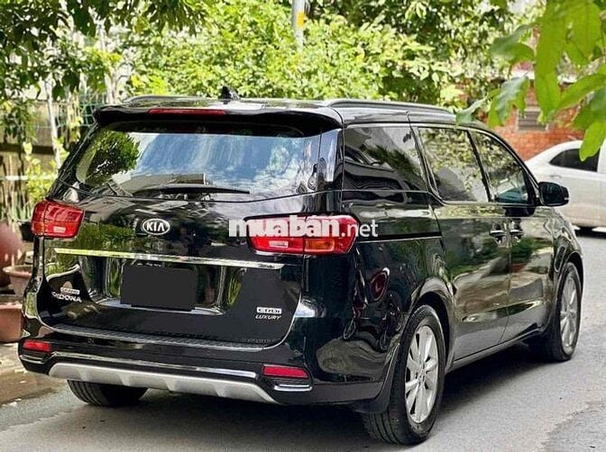 KIA SEDONA LUXURY 2.2 FULL DẦU 2021 ODO 51.000km