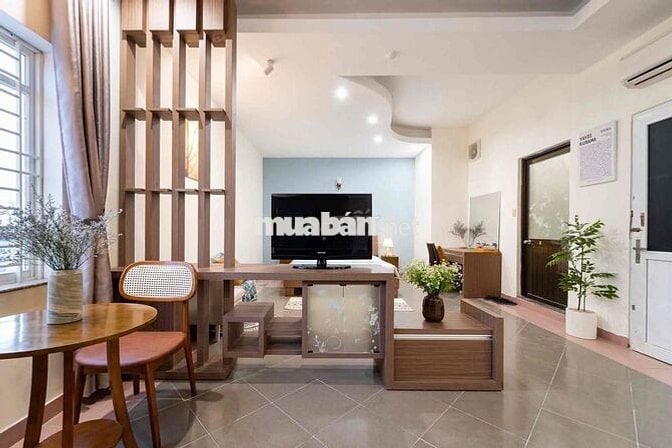cần cho thuê phòng đầy đủ nội thất , giờ giấc tự do , có thang máy