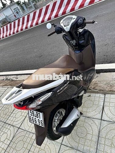 Lead 125i Premium phuộc Ohlin, đèn led 2020