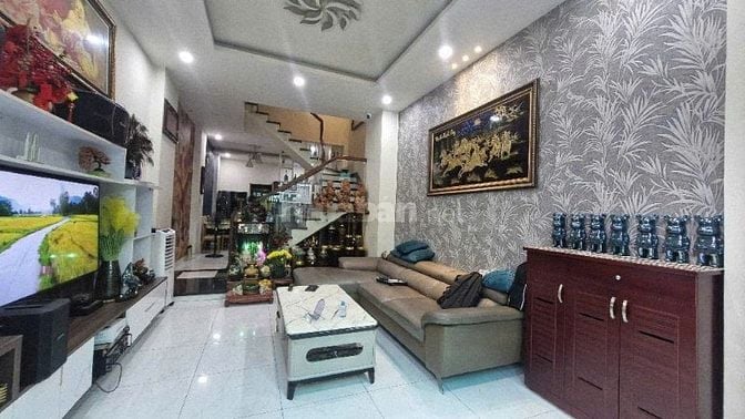 Bán Nhà Trần Xuân Soạn – 4 Tầng 4PN, Ở Ngay – 62m² – CHỈ 6.9 TỶ