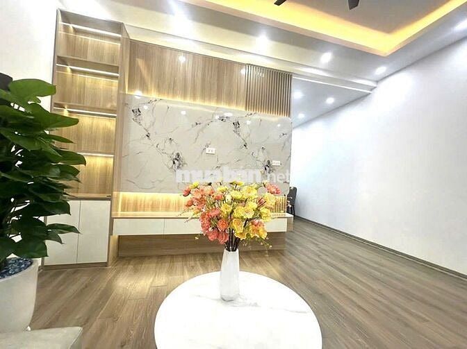 Cần bán gấp căn hộ tại KĐT Kim Văn Kim Lũ, DT 61 m², 2PN-1VS,SDCC.