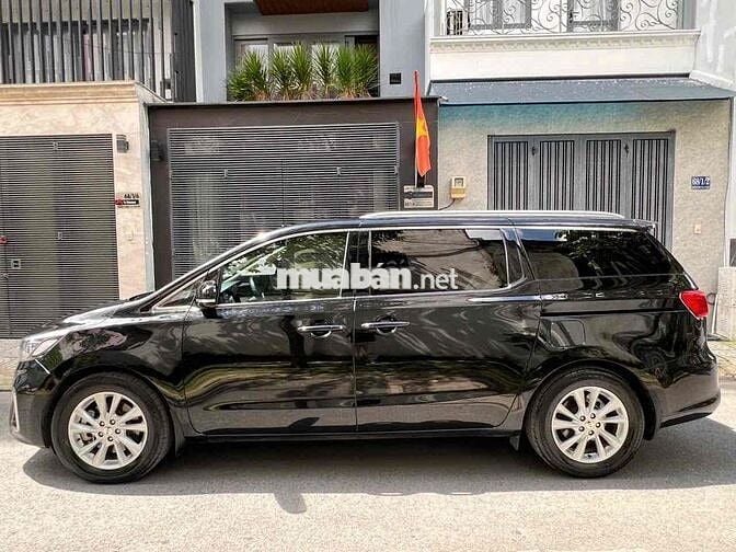 KIA SEDONA LUXURY 2.2 FULL DẦU 2021 ODO 51.000km