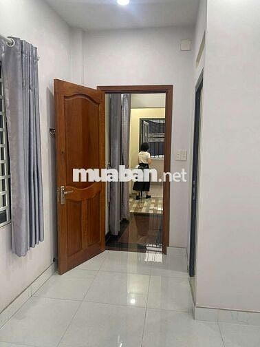 CHO THUÊ NHÀ HẺM 631 LÊ ĐỨC THỌ P16 4PN 4WC