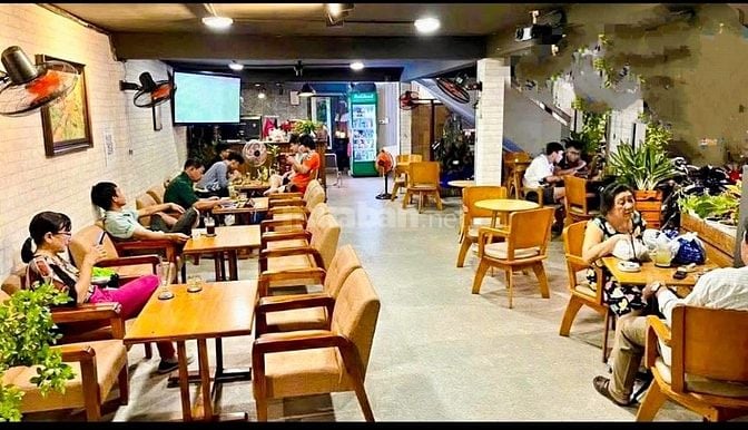 SANG QUÁN CAFE CĂN GÓC 2 MẶT TIỀN 