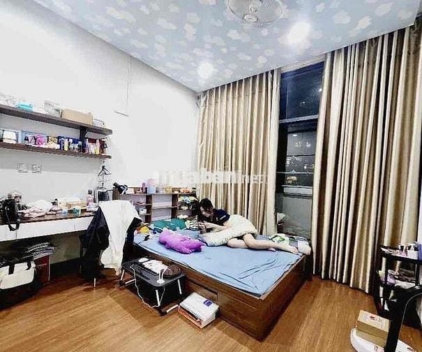 Căn hộ 2pn KĐT Tràng An Cầu Giấy