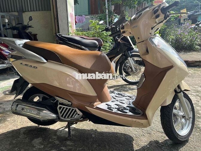 Honda Lead  xe zin êm đăng ký 2016