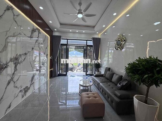 NHÀ 3 TẦNG MỚI FULL NỘI THẤT- HẺM OTO NGAY THỚI AN Q12- GIÁ 5TY650