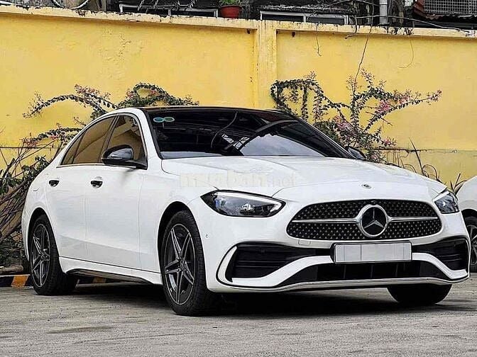 Mercedes Benz C Class C300 V2 AMG 2025 siêu lướt