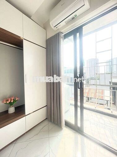 Siêu phẩm CCMN 25-30m2 Full đồ. Ban công, máy giặt tại Khương Đình