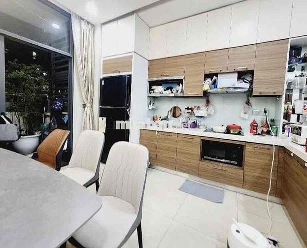 Căn hộ 2pn KĐT Tràng An Cầu Giấy