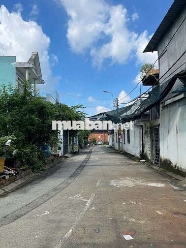 Đất 5,30 x 18 - Gần chợ Xuân Thới Thượng