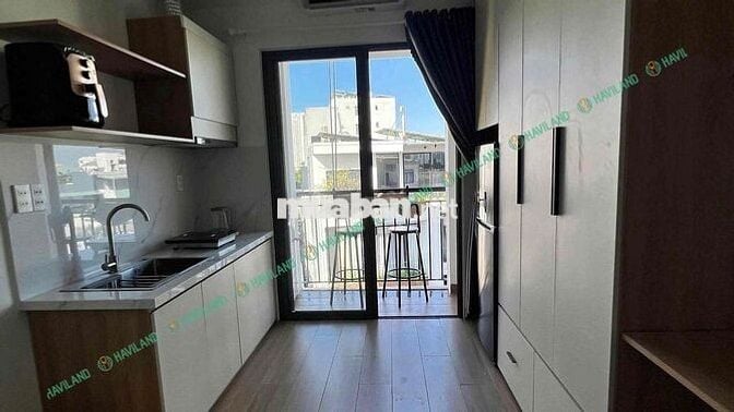 CĂN STUDIO CÓ BAN CÔNG NGAY SÂN BAY