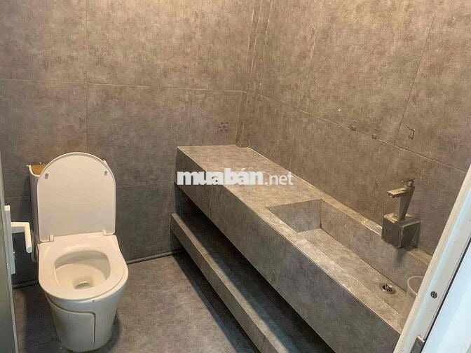 ❇️ Cho thuê nhà mặt tiền hẻm 132 Đường 3 tháng 2 - Kinh doanh đông đúc