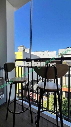 CĂN STUDIO CÓ BAN CÔNG NGAY SÂN BAY