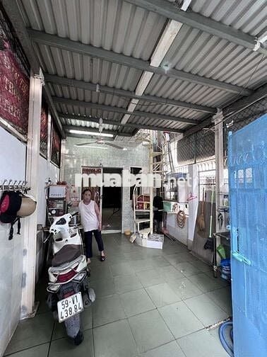 NHÀ LÔ GÓC HIẾM – HẺM XE HƠI THÔNG –VIEW LOTTE NGUYỄN VĂN LƯỢNG–7.8 TỶ